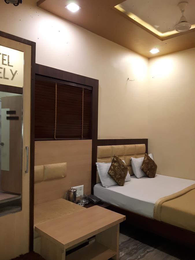 Hotel Lovely Аджмер Экстерьер фото